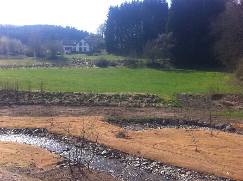 Erosionsschutzmatten unterstützen auch bei der Wiederherstellung natürlicher Lebensräume. | Foto: IGG Erosionsschutzmatten unterstützen auch bei der Wiederherstellung natürlicher Lebensräume. | Foto: IGG