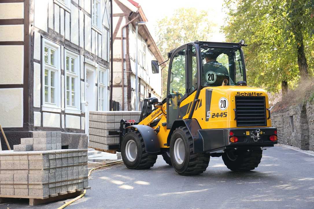 Radlader von emissionsarm bis voll-elektrisch: Schäffer auf der GaLaBau 2022 in Nürnberg Radlader von emissionsarm bis voll-elektrisch: Schäffer auf der GaLaBau 2022 in Nürnberg