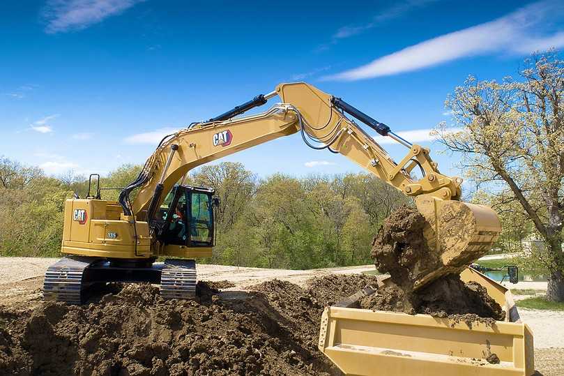 Der Kurzheckbagger Cat 335 mit 35 bis 38 Tonnen Einsatzgewicht spart mit der Funktion „Smart Boom“ beim Heben und Senken des Auslegers Kraftstoff. | Foto: Caterpillar/Zeppelin Der Kurzheckbagger Cat 335 mit 35 bis 38 Tonnen Einsatzgewicht spart mit der Funktion „Smart Boom“ beim Heben und Senken des Auslegers Kraftstoff. | Foto: Caterpillar/Zeppelin