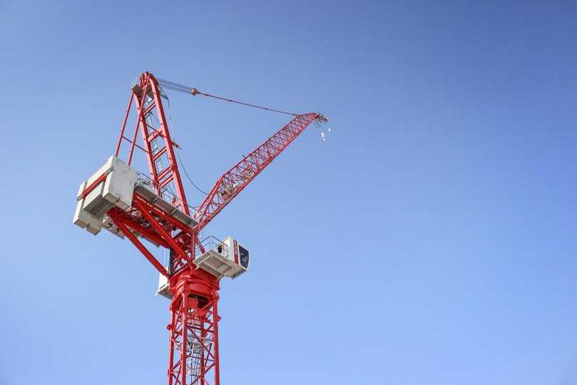 Befriedigt die Nachfrage nach Kranen im höheren Lastmomentbereich: Der neue Wipper Wolff 550 B ergänzt das Wolffkran-Produktprogramm. | Foto: Wolffkran