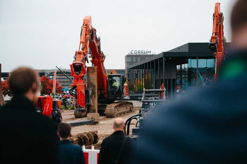 Das Coreum bietet dem CEF 2026 wieder die Möglichkeit, Baumaschinen auch in der Praxis vorzuführen und zu testen. | Foto: IPM