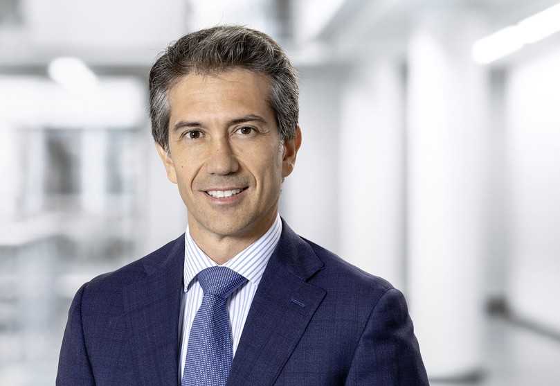 Erwartet durch die Fusion erhebliche Größenvorteile des neuen Unternehmens: Hochtief-Vorstandsvorsitzender Juan Santamaría | Foto: Hochtief/Christoph Schroll Erwartet durch die Fusion erhebliche Größenvorteile des neuen Unternehmens: Hochtief-Vorstandsvorsitzender Juan Santamaría | Foto: Hochtief/Christoph Schroll