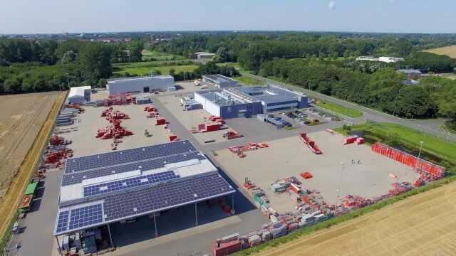 Das Nietiedt-Firmenareal in Wilhelmshaven umfasst 3,6 Hektar. | Foto: Nietiedt-Gruppe Das Nietiedt-Firmenareal in Wilhelmshaven umfasst 3,6 Hektar. | Foto: Nietiedt-Gruppe