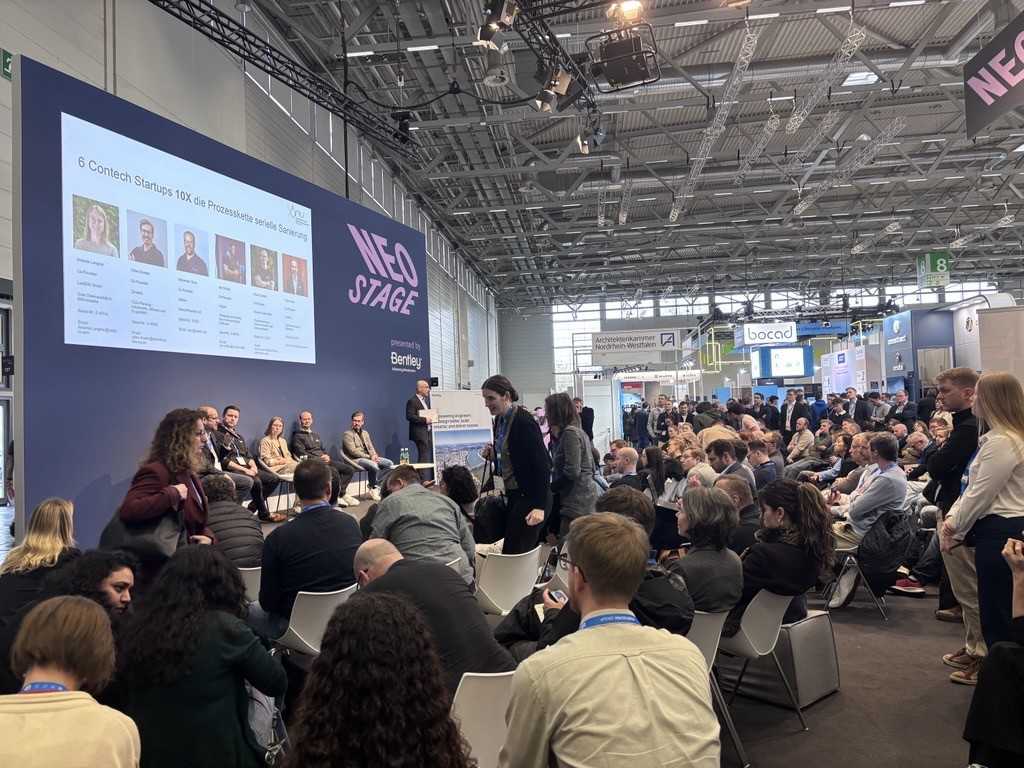 digitalBau 2026 in Köln: Messe mit Besucherrekord hat KI im Fokus digitalBau 2026 in Köln: Messe mit Besucherrekord hat KI im Fokus