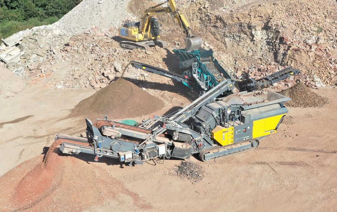 Nordbau 2023: Christophel zeigt Neuheiten aus der mobilen Aufbereitungstechnik Nordbau 2023: Christophel zeigt Neuheiten aus der mobilen Aufbereitungstechnik