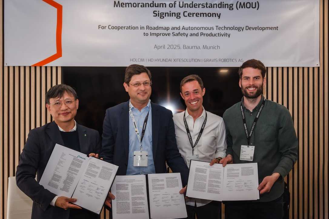 HD Hyundai und Gravis Robotics entwickeln autonome Baumaschinen für Holcim