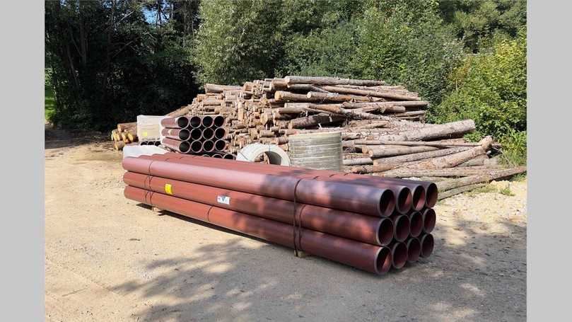 Insgesamt rund 2,5 km lang ist der neue Mischwasserkanal zwischen der Ortschaft March und der Kläranlage Regen. Zum Einsatz kommt dabei das HS-Kanalrohrsystem von Funke Kunststoffe. | Foto: Funke Kunststoffe