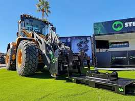 ++ Steelwrist stellt SQL-Schnellwechsler für Radlader vor ++ Neue Minibagger ++