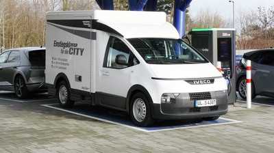 Wie sich Elektro-Transporter eMoovy im GaLaBau schlägt