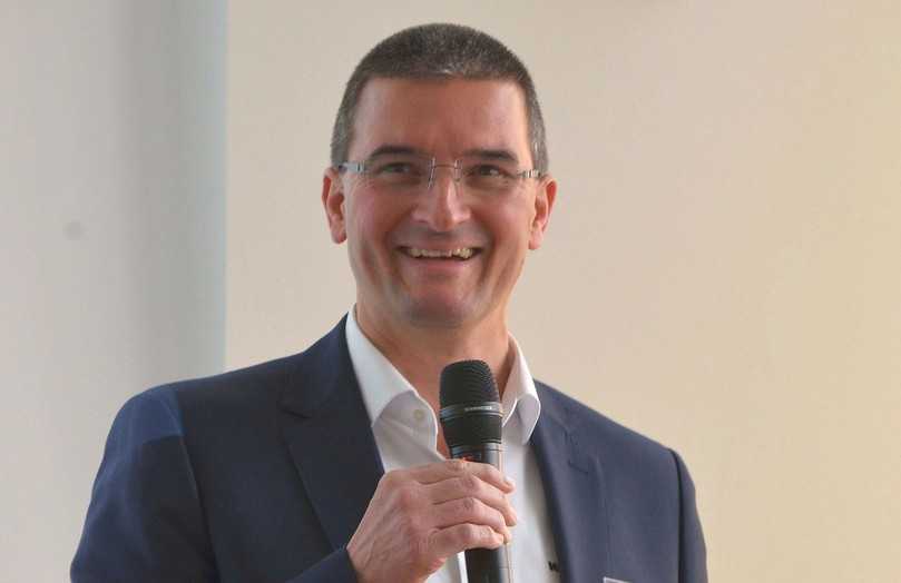 Digitale Lösungen für die Baustelle – dahin müssen wir mehr und mehr kommen: Marco Maschke, Leiter des Deutschlandbüros von Komatsu. | Foto: B_I MEDIEN/Budde Digitale Lösungen für die Baustelle – dahin müssen wir mehr und mehr kommen: Marco Maschke, Leiter des Deutschlandbüros von Komatsu. | Foto: B_I MEDIEN/Budde