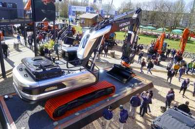 Hitachi benennt sich in Landcros um