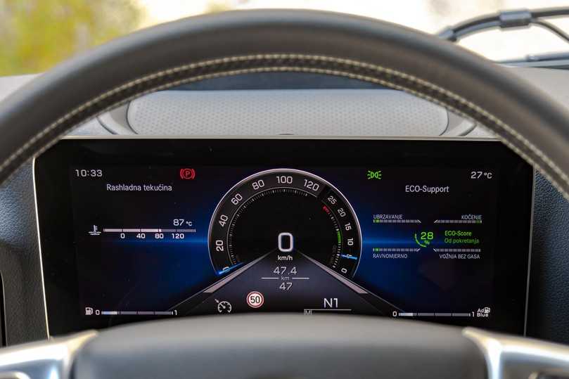 Individuell einstellbares, blendfreies Fahrerinformationsdisplay mit allen wichtigen Anzeigen. | Foto: Marin Tomas Individuell einstellbares, blendfreies Fahrerinformationsdisplay mit allen wichtigen Anzeigen. | Foto: Marin Tomas