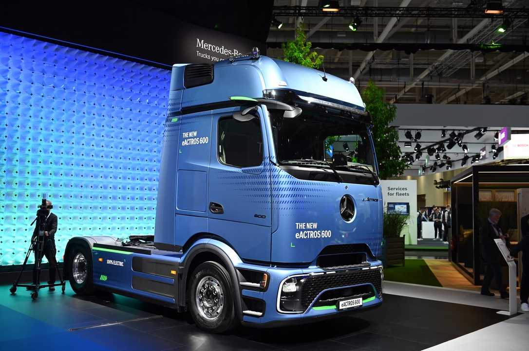 E-Lkw: Mercedes eActros 600 ist "Truck of the Year 2025" E-Lkw: Mercedes eActros 600 ist "Truck of the Year 2025"