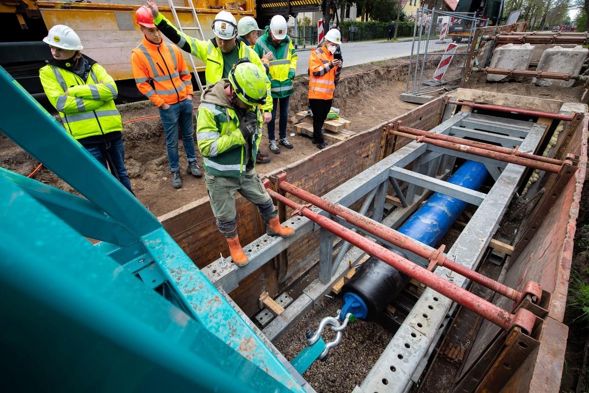 Ankunft des PE-Rohrstrangs in der Zielgrube | Foto: D&S