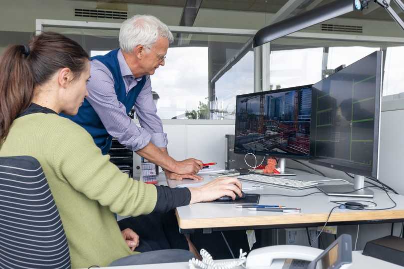 Kompetenter Planungssupport: Die Ingenieure der Düsseldorfer Peri-Niederlassung konzipierten mithilfe von Peri CAD einen sicheren und wirtschaftlichen Systemeinsatz. | Foto: Andreas Tausend Kompetenter Planungssupport: Die Ingenieure der Düsseldorfer Peri-Niederlassung konzipierten mithilfe von Peri CAD einen sicheren und wirtschaftlichen Systemeinsatz. | Foto: Andreas Tausend