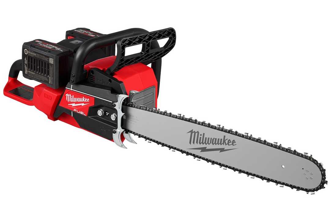 Neue Akku-Kettensäge von Milwaukee für Profis und Heimwerker