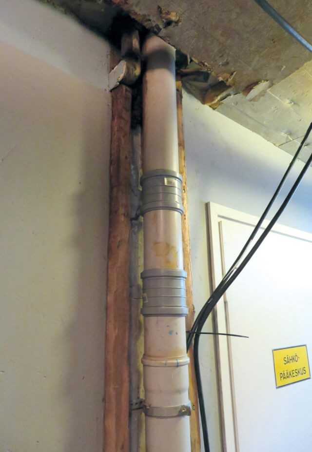 Alte und/oder schadhafte PVC-Leitungen der ersten Generation werden in Finnland häufig saniert.