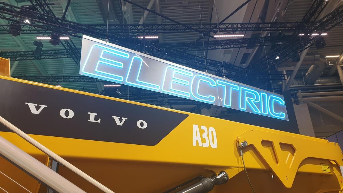 Volvo zeigt auf der bauma 2025 ein völlig emissionsfreies Lineup. | Foto: B_I MEDIEN/bh