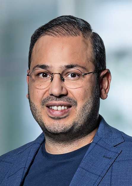 Dr. Selim Tugra Demir ist Head of Lean Solutions bei Drees & Sommer. Er arbeitet seit vielen Jahren an der Einführung und Weiterentwicklung von Lean Construction und Lean Project Delivery in komplexen Bauprojekten. | Foto: Drees & Sommer