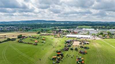 Wer möchte zu Amazone ins Stammwerk?