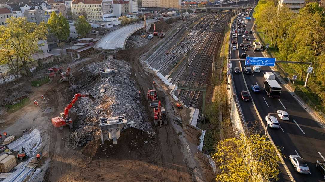 Abriss Westendbrücke: 99 Prozent Wiederverwertung des Bauschutts Abriss Westendbrücke: 99 Prozent Wiederverwertung des Bauschutts