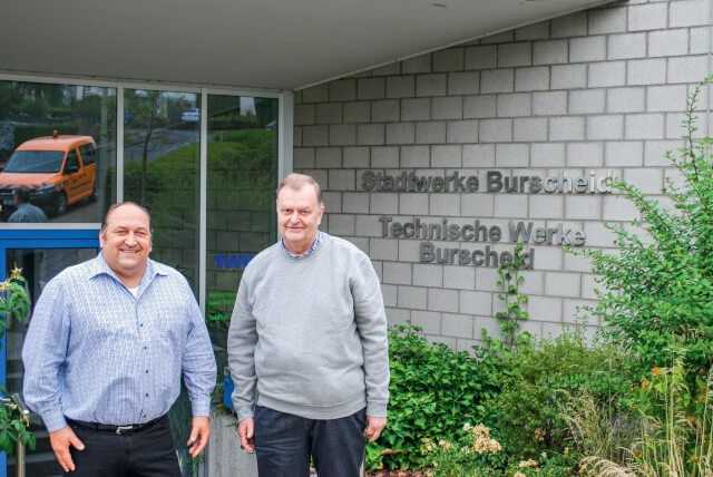 Frank-Werner Grauvogel und Wolfgang Adler: Der zweite Einsatz des biologischen Systems in Burscheid verlief erfolgreich. | Foto: A. zu Eulenburg Frank-Werner Grauvogel und Wolfgang Adler: Der zweite Einsatz des biologischen Systems in Burscheid verlief erfolgreich. | Foto: A. zu Eulenburg