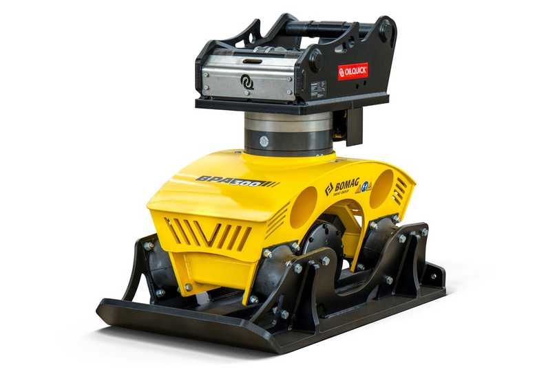 Bomag erweitert sein Produktportfolio um die Anbauverdichter BPA 100 und BPA 300. Sie machen den Bagger zum Verdichtungswerkzeug. | Foto: Bomag
