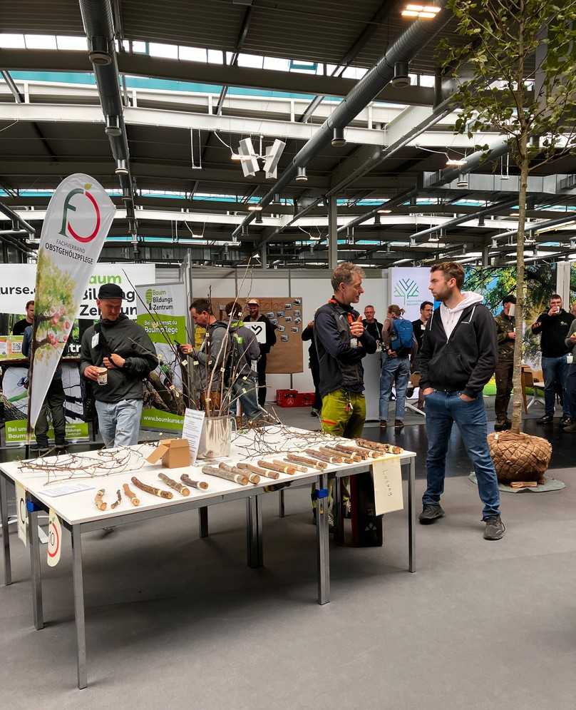 Die neue Halle für Forschung und Bildung. | Foto: B_I MEDIEN/sb