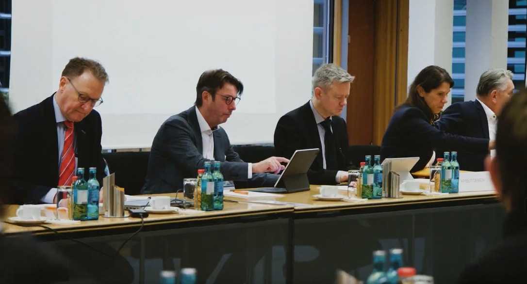Bau-Tarifverhandlungen: Keine Einigung in der zweiten Runde Bau-Tarifverhandlungen: Keine Einigung in der zweiten Runde