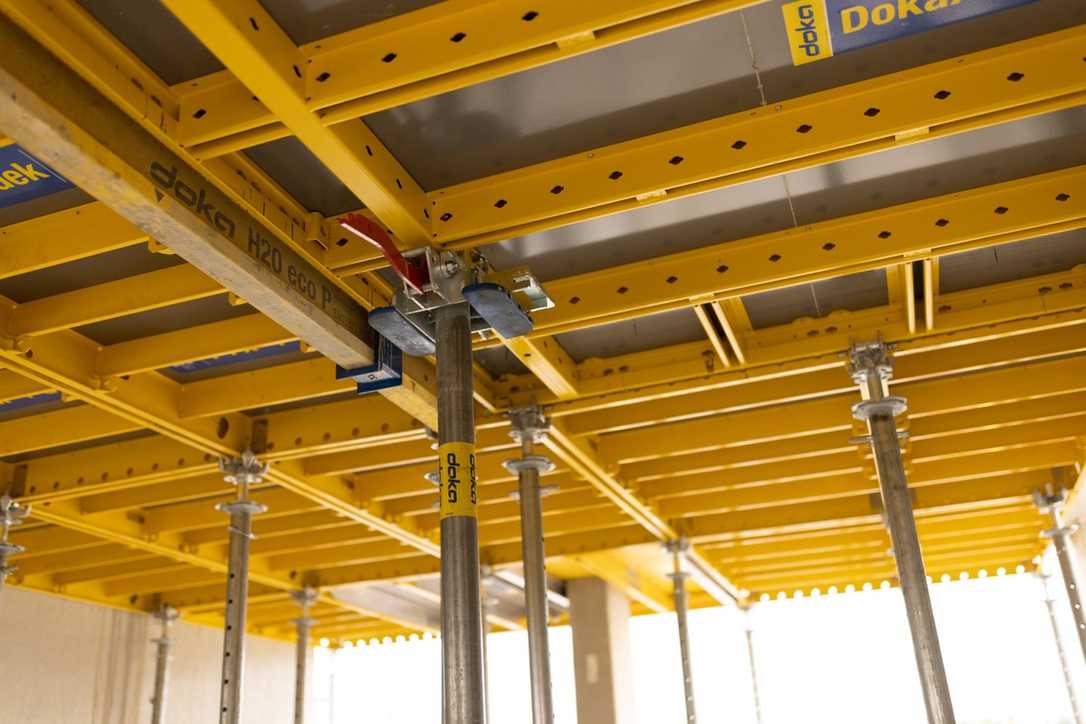 bauma 2022: Doka bringt neue Deckenschalung DokaXdek auf den Markt