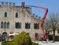 Raupen-Arbeitsbühne stößt in neue Dimensionen vor