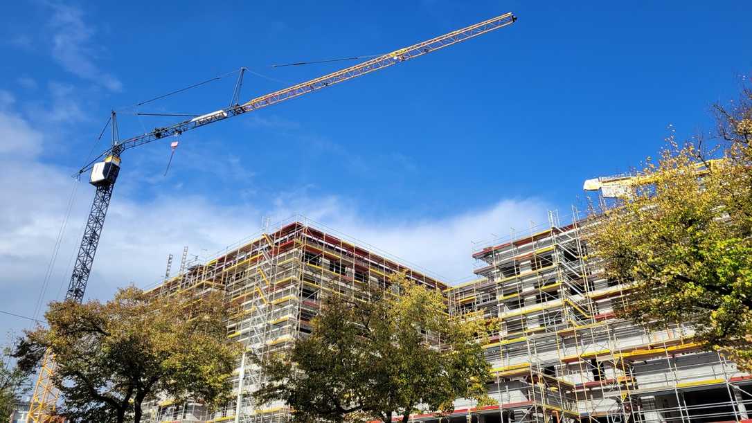 Baukonjunktur Ost: Stabile Nachfrage bringt kräftiges Auftragsplus