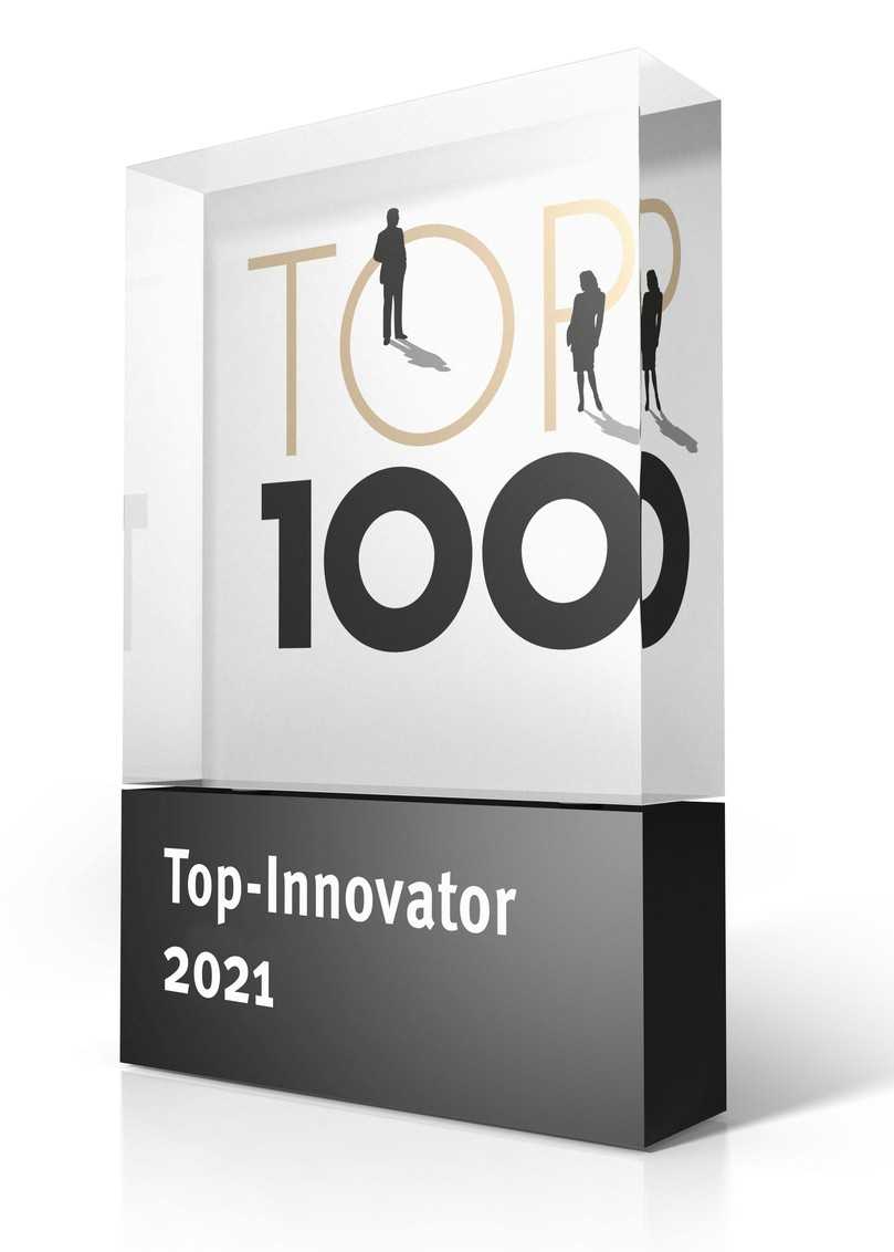 Die Top 100-Trophäe für die innovativsten Mittelständler des Jahres 2021 | Foto: compamedia GmbH/boris_nasdalack Die Top 100-Trophäe für die innovativsten Mittelständler des Jahres 2021 | Foto: compamedia GmbH/boris_nasdalack