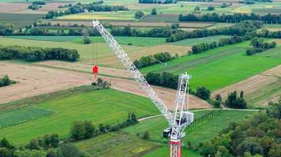 +++ Wippkran: Raimondi zeigt Terex CTL 712-45 ++ Vögele Beschicker MT 3000-5 +++