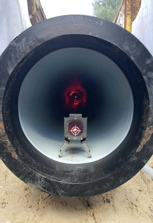 Die egeFuse 2.0-Kanalrohre verfügen über eine durchgehend gleichmäßig helle inspektionsfreundliche Innenschicht, die eine spätere Kamerabefahrung erleichtert. Die egeFuse 2.0-Kanalrohre verfügen über eine durchgehend gleichmäßig helle inspektionsfreundliche Innenschicht, die eine spätere Kamerabefahrung erleichtert.