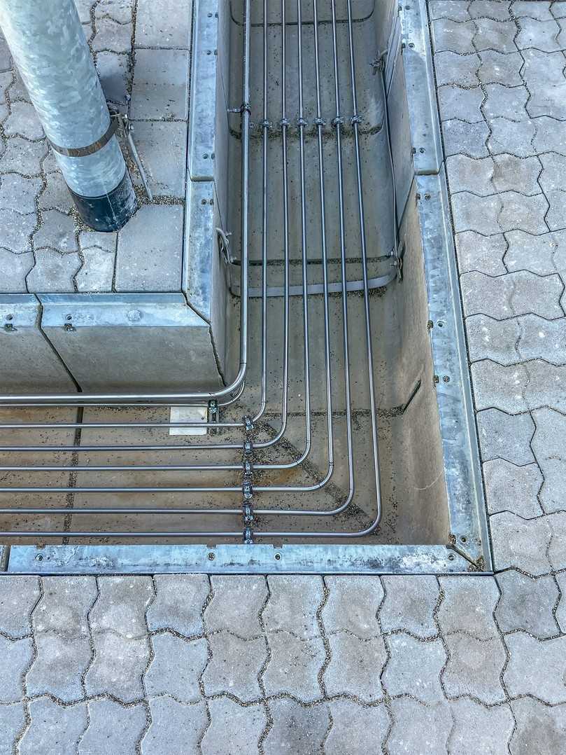 Die Wasserstoffleitungen sind in den Versorgungkanälen Bircocanal verschraubt. Die Leitungen sind übersichtlich und leicht zugänglich für Wartung oder Reparaturen. | Foto: Birco GmbH