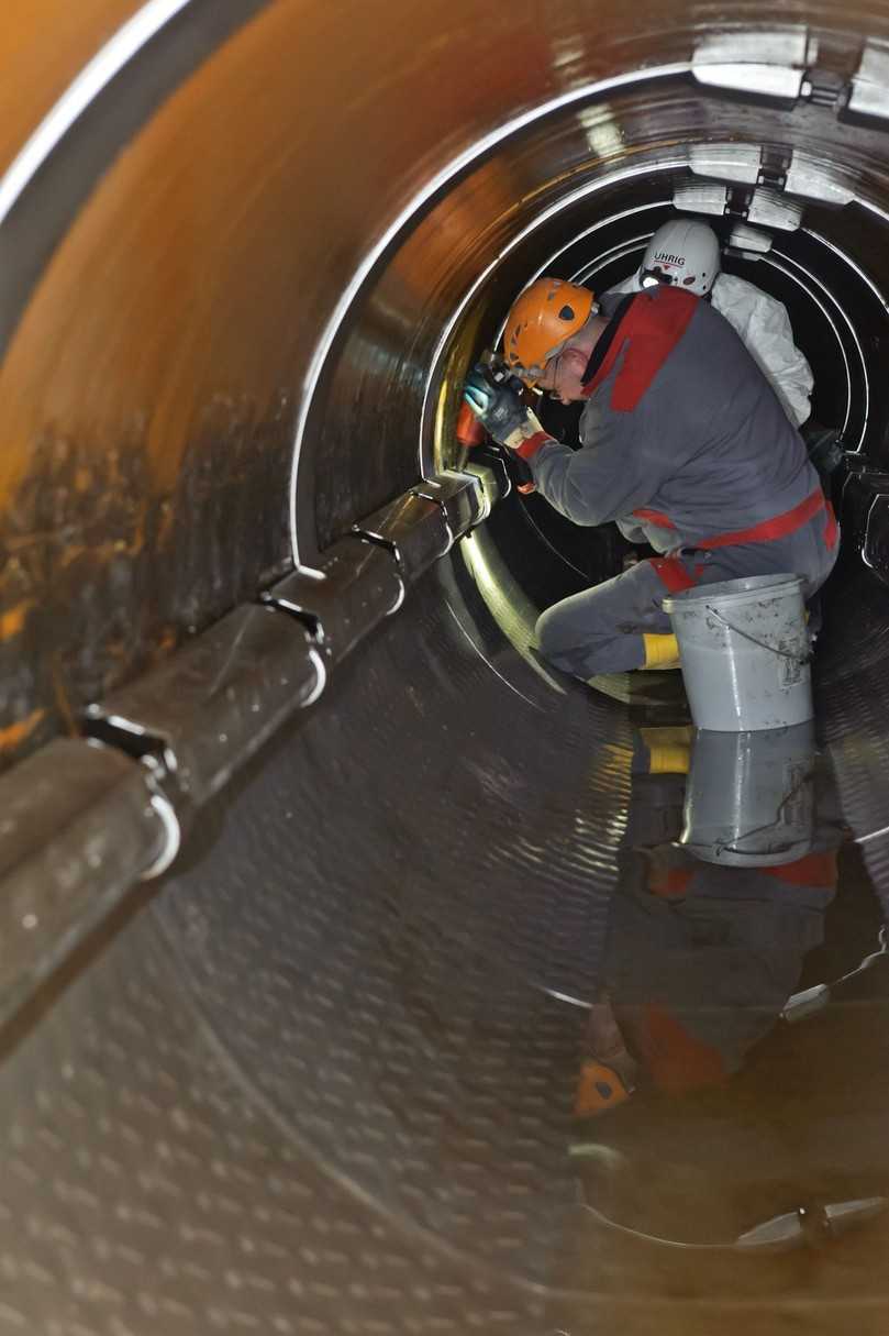 Fixierung der Wärmeübertragerelemente mit Spannelementen | Foto: Institut für Rohrleitungsbau Fixierung der Wärmeübertragerelemente mit Spannelementen | Foto: Institut für Rohrleitungsbau