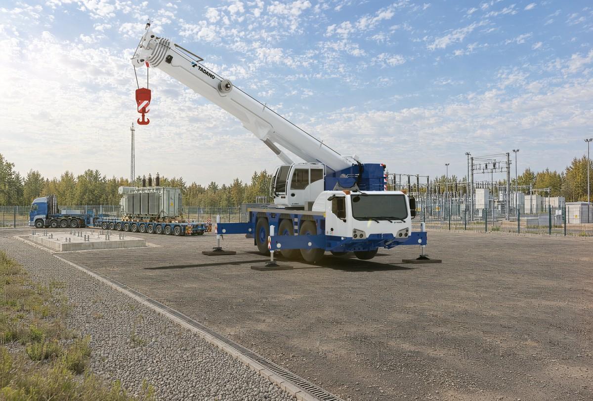 Der neue Taxi-Kran AC 3.060-2 von Tadano kann dank seiner schnellen Einsatzbereitschaft mehrere Aufträge an einem Tag bewältigen. | Foto: Tadano