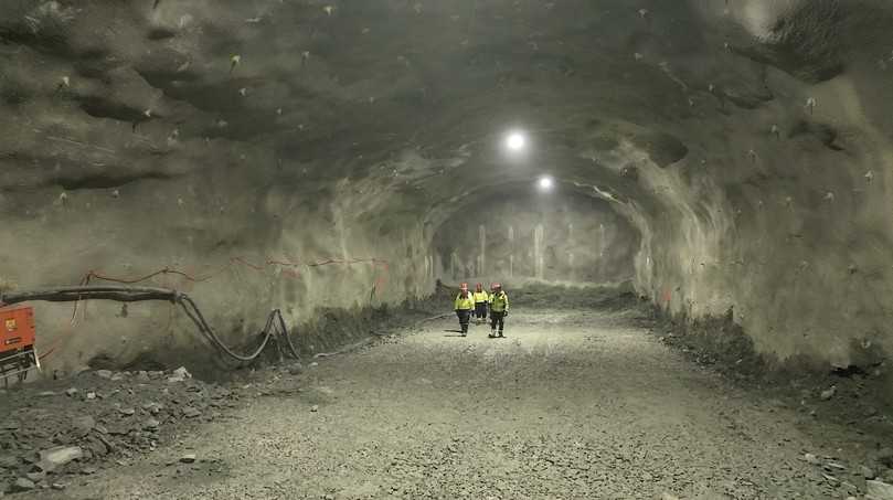 Blick auf die Ortsbrust. In 2033 soll wieder Land in Sicht sein. Die erste Sprengladung detonierte 2023. | Foto: Tsurumi