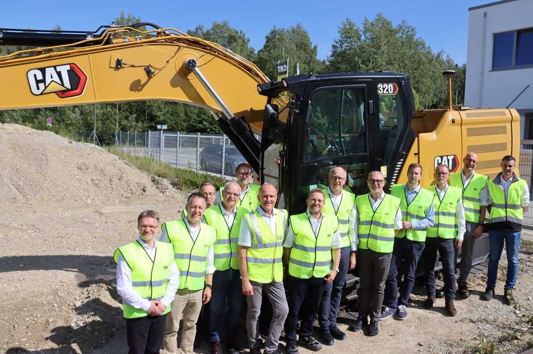 Zeppelin-Schulungszentrum feiert Jubiläum und wird erweitert Zeppelin-Schulungszentrum feiert Jubiläum und wird erweitert