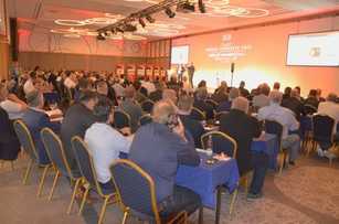 Miteinander reden und Innovationen schaffen