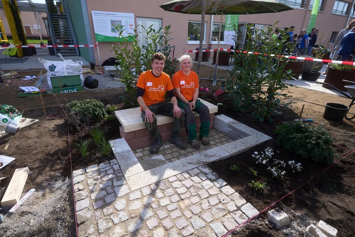 1 - Lilli Chiara Manzke (r.) und Jakob Wolf sind das glückliche Siegerteam im Ländle. | Foto: VGL Baden-Württemberg 1 - Lilli Chiara Manzke (r.) und Jakob Wolf sind das glückliche Siegerteam im Ländle. | Foto: VGL Baden-Württemberg