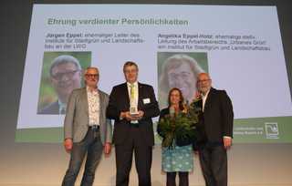 GaLaBau-Verband ehrt das Ehepaar Eppel