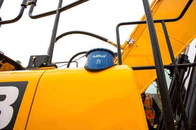 JCB rüstet Motoren mit SCR-System aus JCB rüstet Motoren mit SCR-System aus
