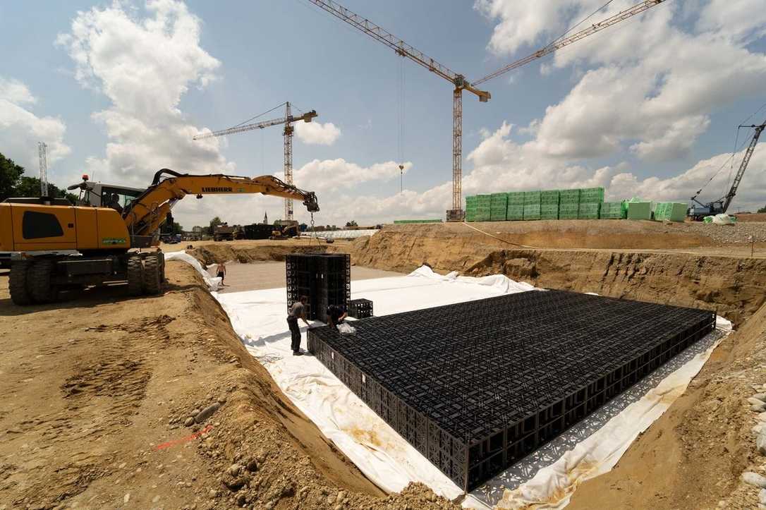 Regenwasser-Rückhaltung mit Ecobloc-Modulen von Graf Regenwasser-Rückhaltung mit Ecobloc-Modulen von Graf