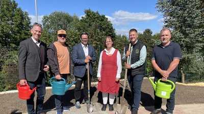 Barrierefreie Gartengestaltung: Neuer Naschgarten für den Blindengarten