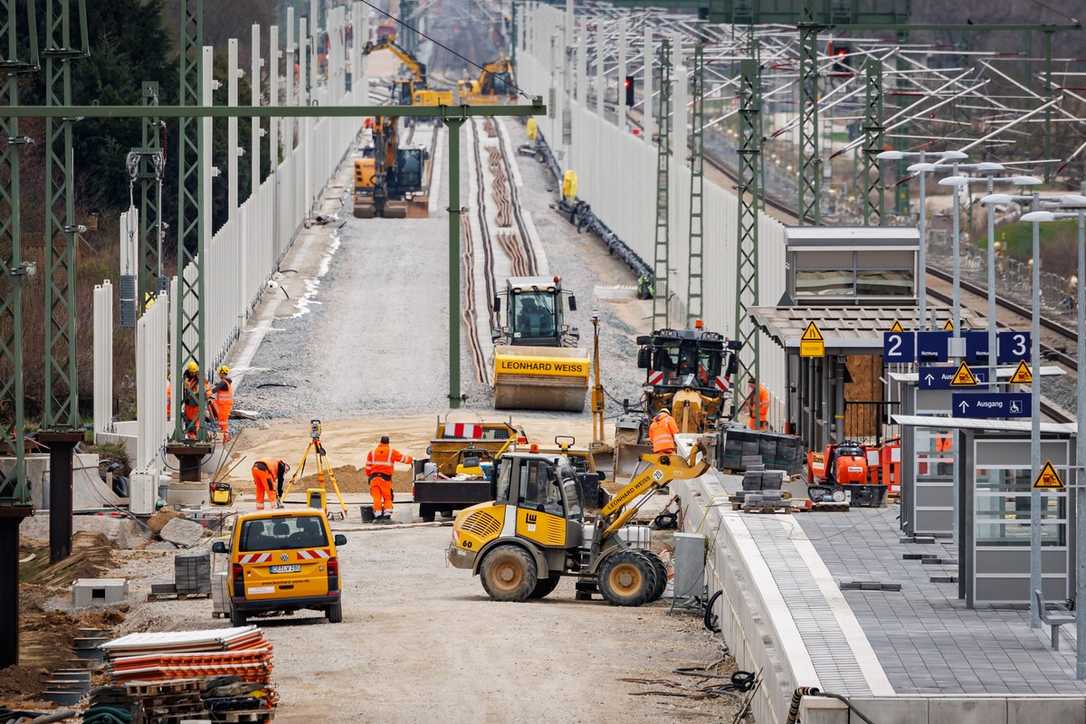 Sondervermögen Bauwirtschaft: 500 Milliarden Euro für Infrastruktur und Klimaneutralität Sondervermögen Bauwirtschaft: 500 Milliarden Euro für Infrastruktur und Klimaneutralität
