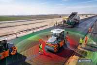 Arbeitssicherheit im Straßenbau: Hamm zeigt neuen Brake Assist für Walzen