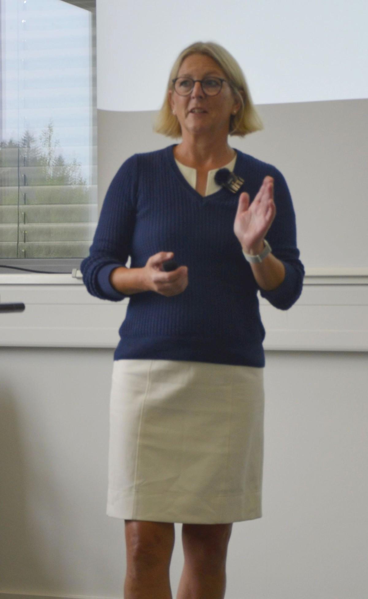 Wie ist der Stand bei der Sanierung von AZ-Rohren? Das beantwortete Reinhild Haacker. | Foto: B_I/Valdix