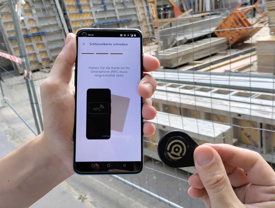 akii digitales Baustellen-Schließsystem mit Smartphone-App akii digitales Baustellen-Schließsystem mit Smartphone-App